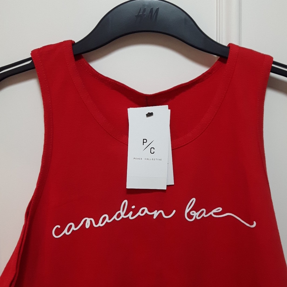 🛍NWT peace collective Canadian bae tank